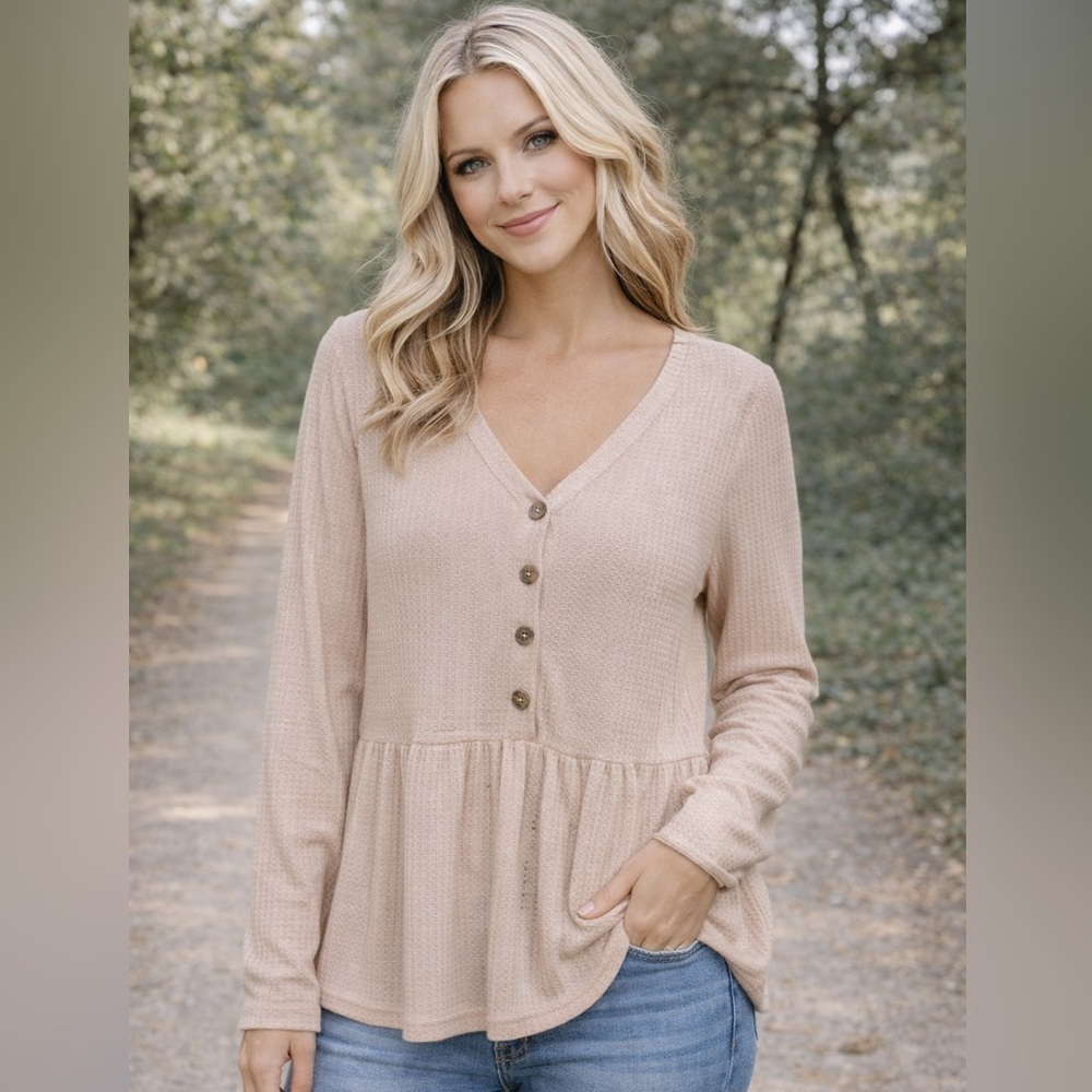 SHEIN Light Pink Button-Down Peplum shirt size L - Picture 2 of 12